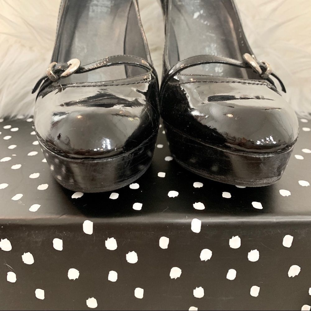 Stuart Weizman Platform Patent Leather Pumps 9.5 - image 7